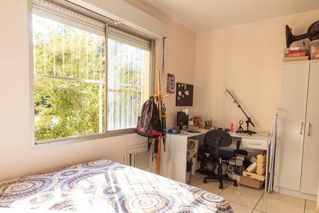 Quarto 1 de apartamento para alugar com 2 quartos, 59m² em Jardim Carvalho, Porto Alegre