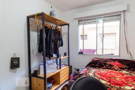 Quarto 2 de apartamento para alugar com 2 quartos, 59m² em Jardim Carvalho, Porto Alegre