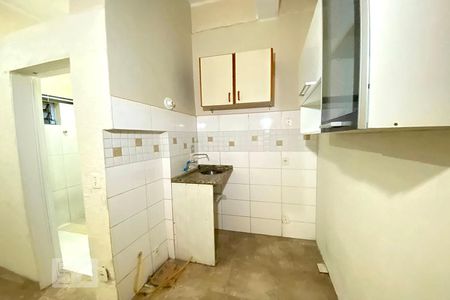 Cozinha de apartamento para alugar com 1 quarto, 20m² em Pinheiro, São Leopoldo