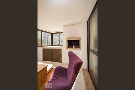 Varanda com Churrasqueira de kitnet/studio à venda com 1 quarto, 55m² em Independência, Porto Alegre