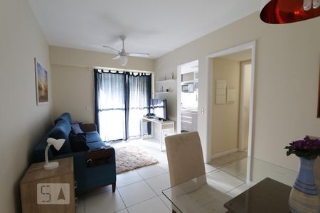 Sala de apartamento para alugar com 2 quartos, 80m² em Jacarepaguá, Rio de Janeiro