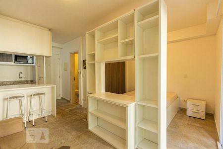 Quarto/Sala de kitnet/studio para alugar com 1 quarto, 36m² em Jardim Ampliacao, São Paulo