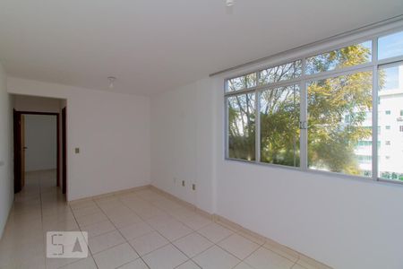 Sala de apartamento para alugar com 2 quartos, 60m² em Coqueiros, Florianópolis