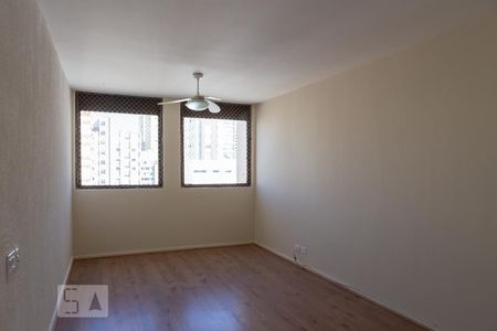 Sala de apartamento à venda com 2 quartos, 90m² em Água Branca, São Paulo