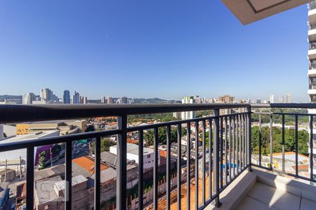 Varanda de apartamento para alugar com 1 quarto, 44m² em Jardim Tupanci, Barueri