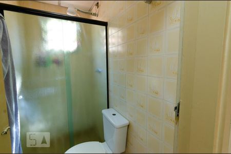 Banheiro  de apartamento para alugar com 2 quartos, 48m² em Conjunto Habitacional Padre Manoel da Nóbrega, São Paulo