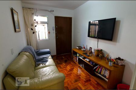 Sala de apartamento para alugar com 2 quartos, 48m² em Conjunto Habitacional Padre Manoel da Nóbrega, São Paulo