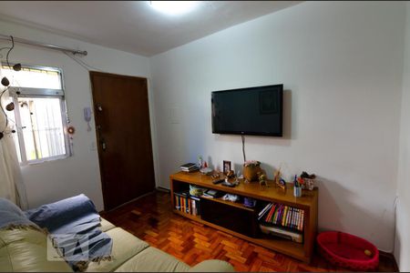 Sala de apartamento para alugar com 2 quartos, 48m² em Conjunto Habitacional Padre Manoel da Nóbrega, São Paulo