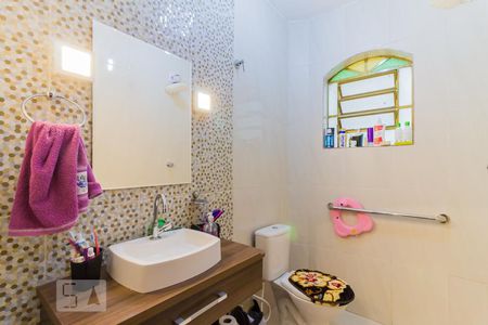 Banheiro de casa para alugar com 3 quartos, 250m² em Vila São Pedro, Guarulhos
