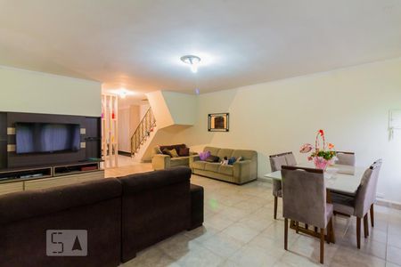 Sala de casa para alugar com 3 quartos, 250m² em Vila São Pedro, Guarulhos