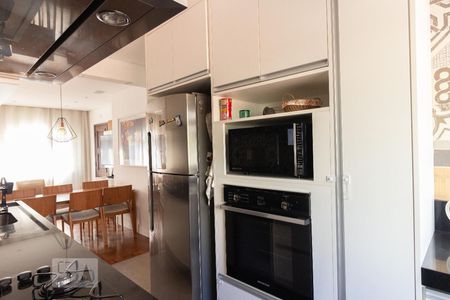 Cozinha de apartamento à venda com 3 quartos, 85m² em Jardim das Bandeiras, São Paulo