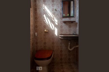 Lavabo de casa à venda com 3 quartos, 160m² em Vila Beatriz, São Paulo