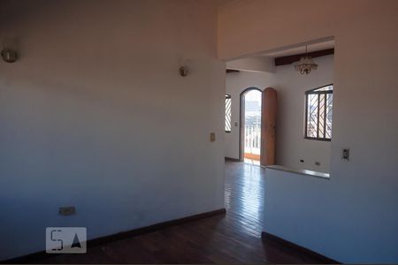 Sala de casa à venda com 3 quartos, 160m² em Vila Beatriz, São Paulo