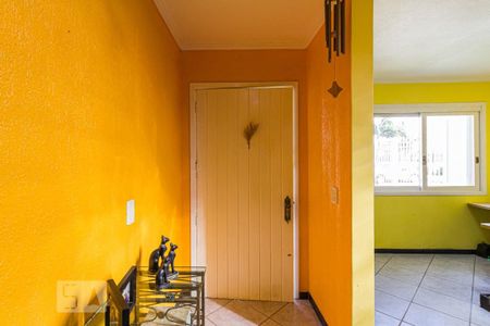 Entrada de casa à venda com 4 quartos, 267m² em Jardim Itu, Porto Alegre