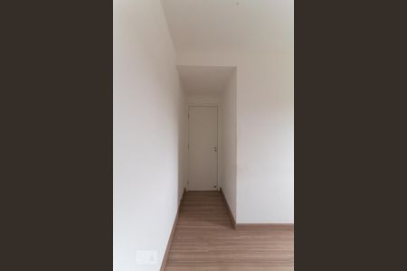 Quarto 1 de apartamento para alugar com 2 quartos, 46m² em Vila Carmosina, São Paulo
