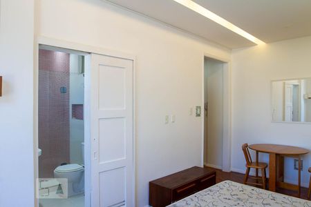 Quarto/Sala de apartamento para alugar com 1 quarto, 32m² em Jardim Botânico, Rio de Janeiro