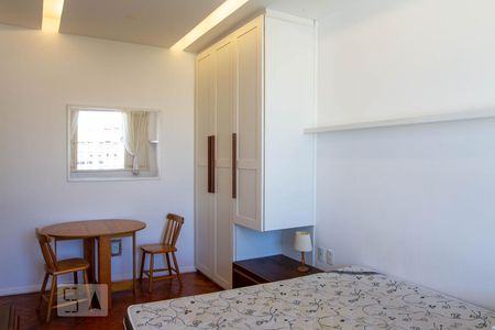 Quarto/Sala de apartamento para alugar com 1 quarto, 32m² em Jardim Botânico, Rio de Janeiro