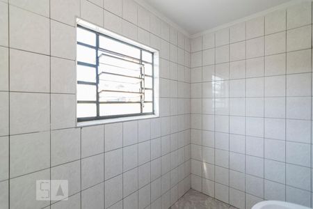 Banheiro da Suíte de casa para alugar com 2 quartos, 70m² em Jardim Stella, Santo André