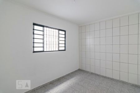 Sala de casa para alugar com 2 quartos, 70m² em Jardim Stella, Santo André