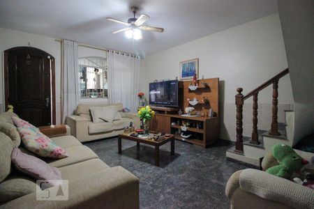 Casa à venda com 90m², 2 quartos e 1 vagaSala