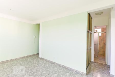Sala de apartamento à venda com 2 quartos, 60m² em Parque Residencial Vila União, Campinas