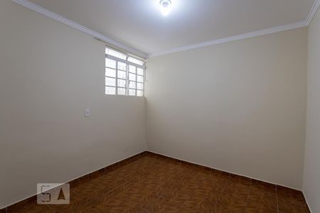 Quarto 2 de casa para alugar com 2 quartos, 77m² em Vila Macedópolis, São Paulo