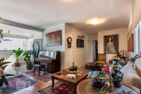 Sala  de apartamento para alugar com 2 quartos, 100m² em Santo Agostinho, Belo Horizonte