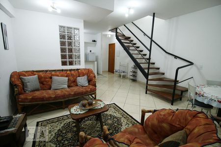 Sala de kitnet/studio para alugar com 1 quarto, 80m² em Parque Residencial Aquarius, São José dos Campos