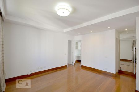 Sala de apartamento à venda com 3 quartos, 143m² em Jardim Vila Mariana, São Paulo