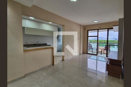 Sala de apartamento para alugar com 2 quartos, 70m² em Recreio dos Bandeirantes, Rio de Janeiro