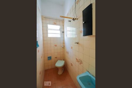 Banheiro de casa para alugar com 1 quarto, 50m² em Jardim São Savério, São Paulo
