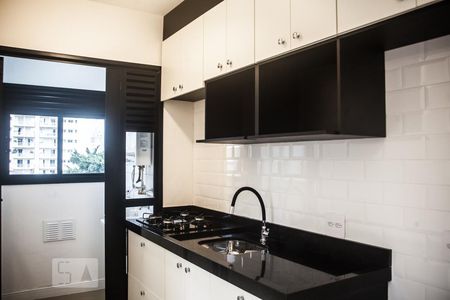 Cozinha de apartamento à venda com 1 quarto, 35m² em Bela Vista, São Paulo