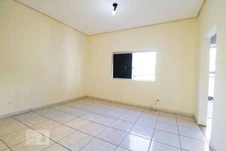 Sala de apartamento para alugar com 2 quartos, 75m² em Setor Central, Goiânia