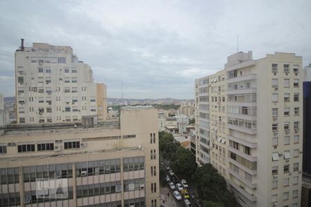 Vista da Sala de apartamento à venda com 4 quartos, 122m² em Independencia, Porto Alegre