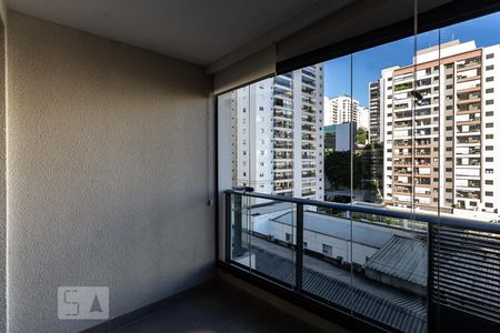 Varanda de kitnet/studio para alugar com 1 quarto, 25m² em Cerqueira César, São Paulo