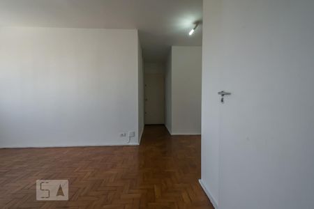 Sala de apartamento para alugar com 2 quartos, 72m² em Cidade Monções, São Paulo