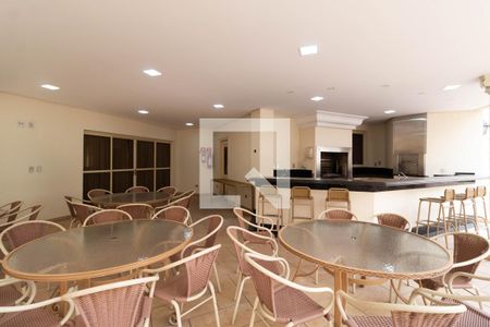 Apartamento para alugar com 336m², 4 quartos e 5 vagas Apartamento para alugar com 336m², 4 quartos e 5 vagasÁrea comum