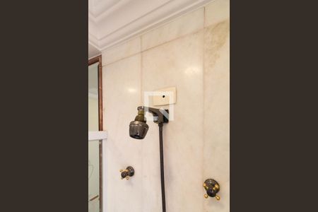 Apartamento para alugar com 336m², 4 quartos e 5 vagas Apartamento para alugar com 336m², 4 quartos e 5 vagasBanheiro