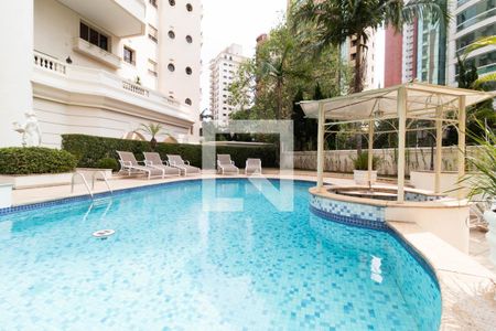 Apartamento para alugar com 336m², 4 quartos e 5 vagas Apartamento para alugar com 336m², 4 quartos e 5 vagasÁrea comum