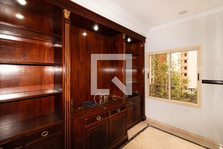 Apartamento para alugar com 336m², 4 quartos e 5 vagas Apartamento para alugar com 336m², 4 quartos e 5 vagasDetalhe