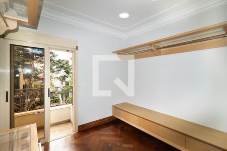 Apartamento para alugar com 336m², 4 quartos e 5 vagas Apartamento para alugar com 336m², 4 quartos e 5 vagasQuarto 2