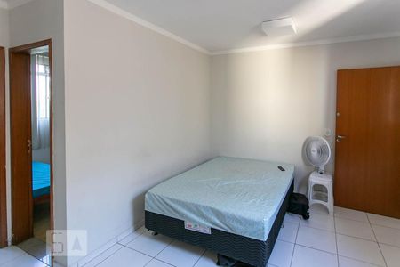 Sala de apartamento para alugar com 2 quartos, 45m² em Dona Clara, Belo Horizonte