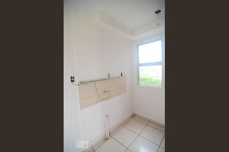 Cozinha de apartamento à venda com 2 quartos, 42m² em Estância Velha, Canoas