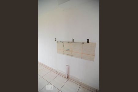 Cozinha de apartamento à venda com 2 quartos, 42m² em Estância Velha, Canoas