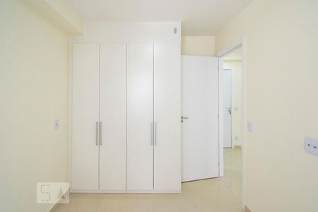 Quarto de apartamento à venda com 2 quartos, 37m² em Presidente Altino, Osasco