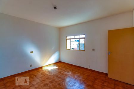 Quarto de casa para alugar com 1 quarto, 200m² em Jardim Rosana, Guarulhos