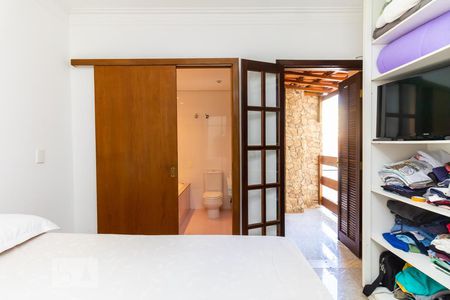 Suíte 1 de casa à venda com 3 quartos, 182m² em Vila Mazzei, São Paulo
