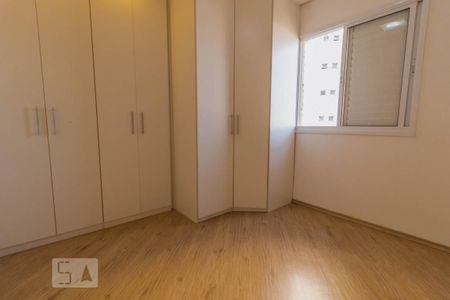 Quarto 1 de apartamento para alugar com 2 quartos, 65m² em Parque Independência, São Paulo