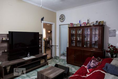 Sala de casa à venda com 5 quartos, 327m² em Vila Nivi, São Paulo