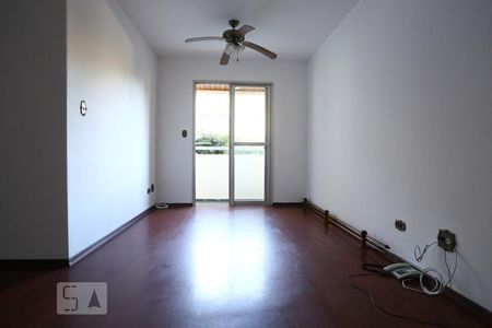 Sala de apartamento à venda com 3 quartos, 63m² em Parque Continental, Osasco
